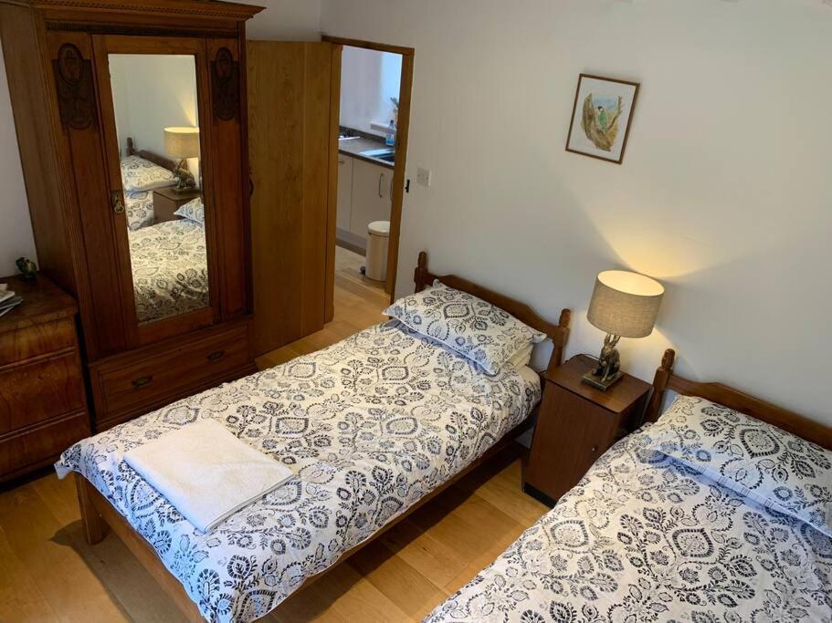 Chough Cottage เฮลสตัน ภายนอก รูปภาพ